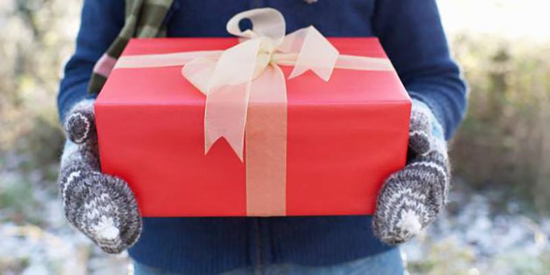 Bring in your unwanted gifts to Pawn Shop Philadelphia 