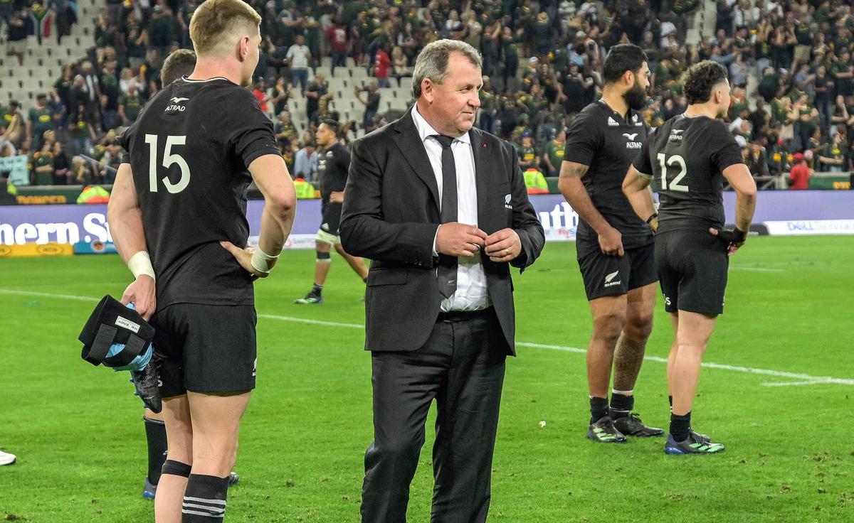 Former coach John Hart on the Ian Foster mistake that has now been addressed and 'awful' backlash from New Zealand public