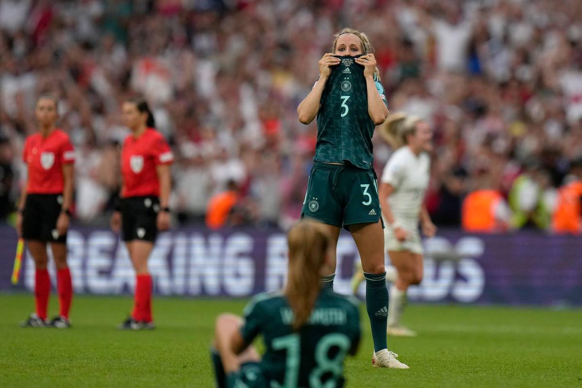 England beats Germany 2-1 in women's European Championship final