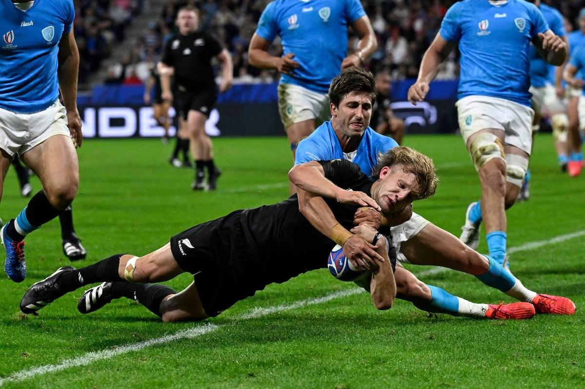 New Zealand struggle to find their rhythm against spirited Uruguay side