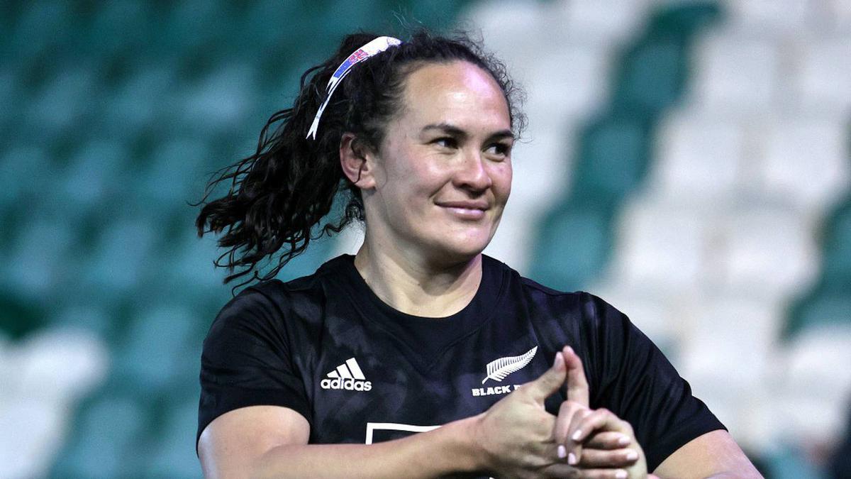Black Ferns make three changes to counter 'flamboyant' France