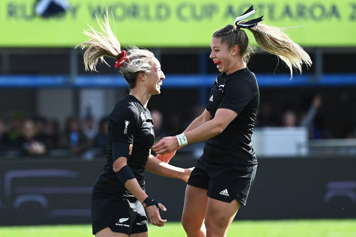 Black Ferns shine in crushing win over Scotland