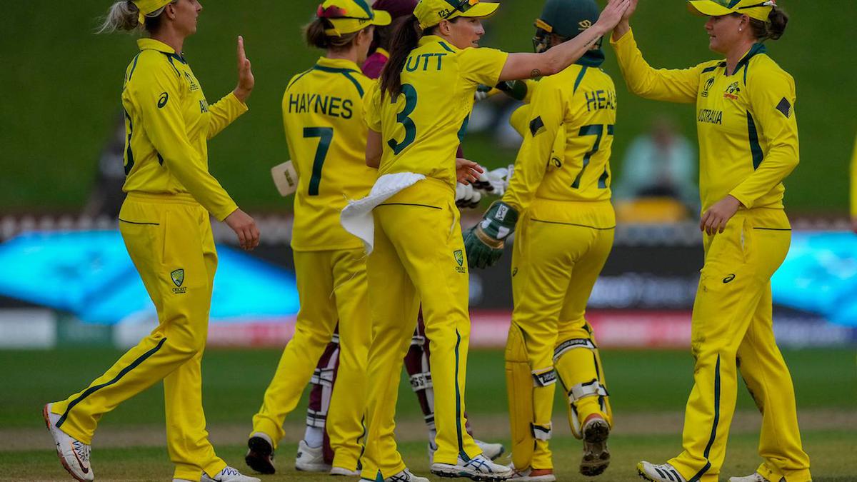 Australia hot favourites to beat England and win seventh title