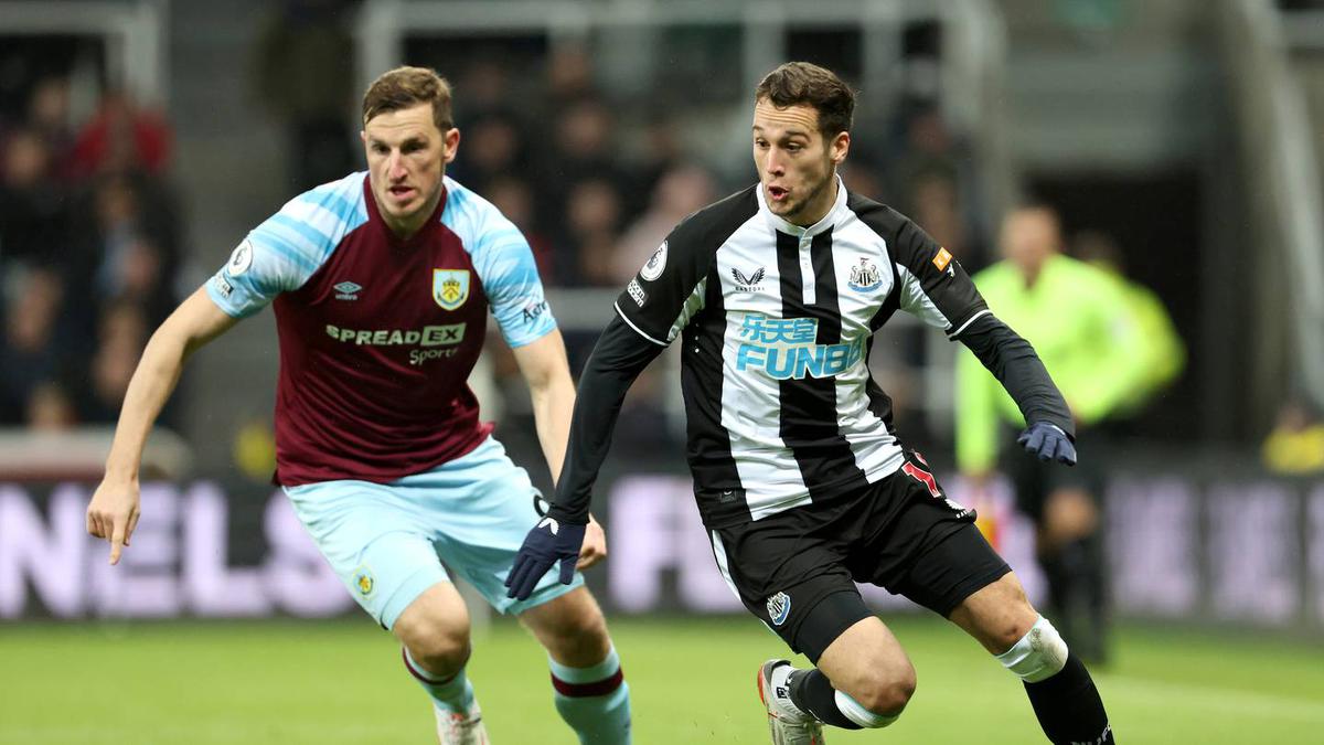 Chelsea stunned by West Ham while Burnley fall to Newcastle in English Premier League