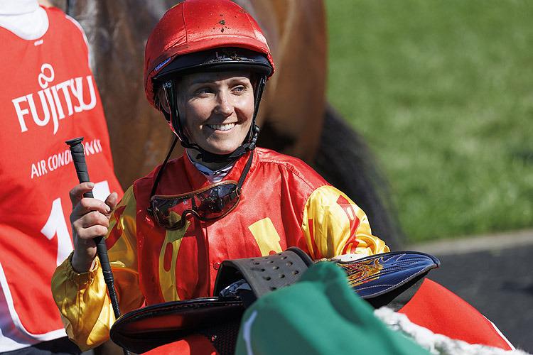Rachel King leads Japans World All-Star Jockeys as Alexis Badel grabs 11 points on day one
