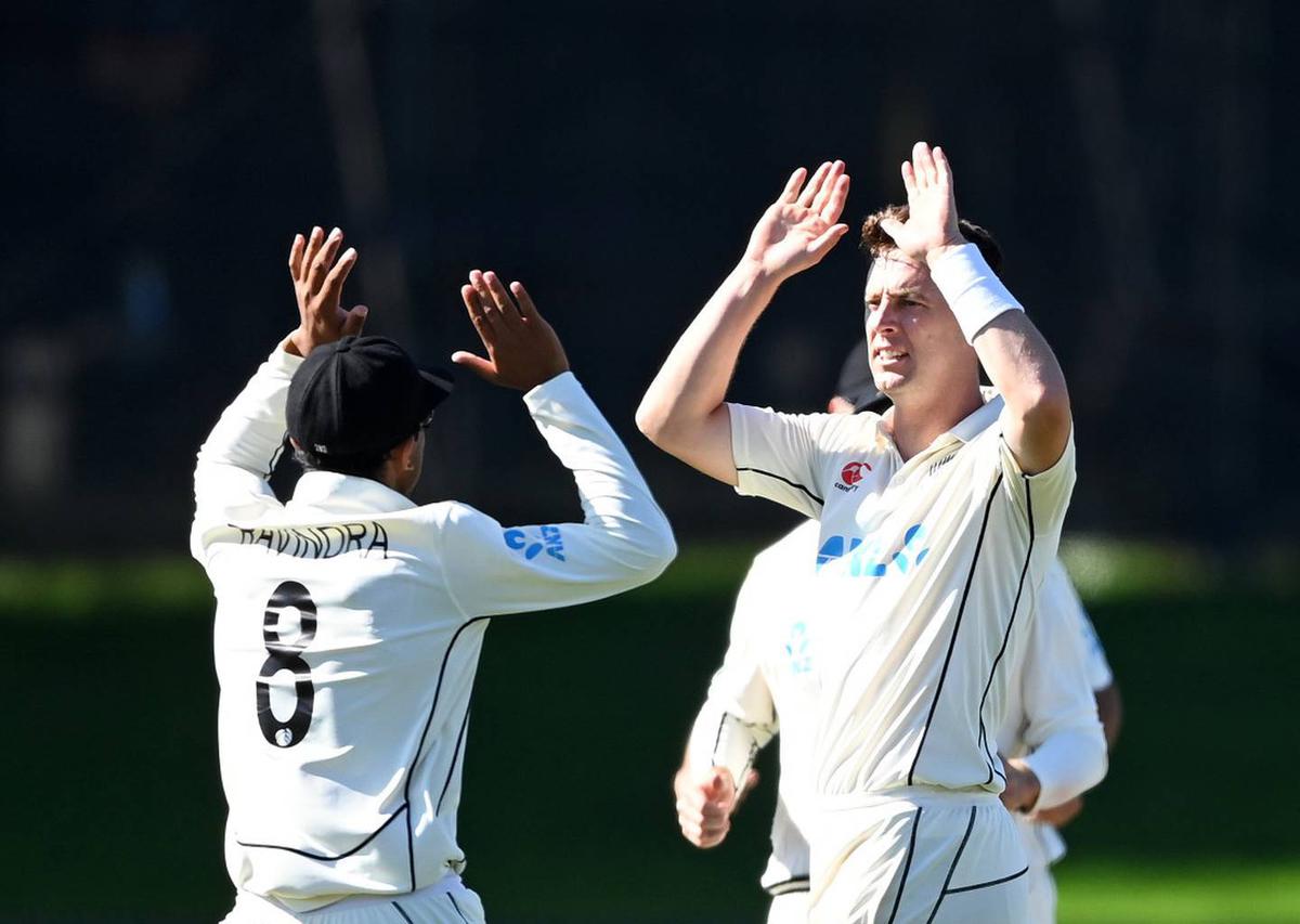 Black Caps in trouble after two days of second test against South Africa