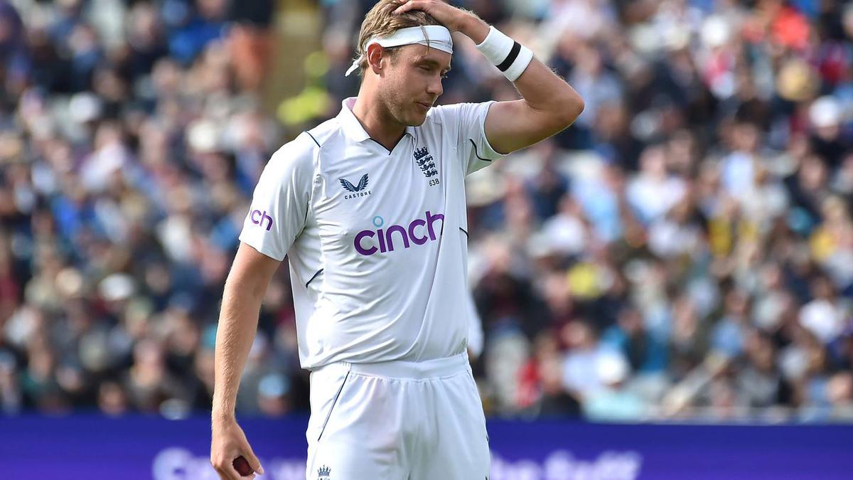 Broad bowls most expensive over in test cricket history