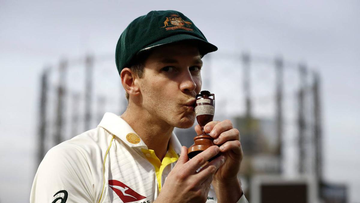 Woman at centre of Tim Paine sexting scandal alleges texts not consensual