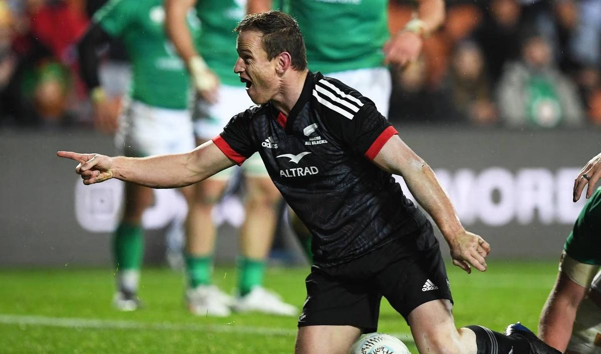  Māori All Blacks stun sloppy Ireland in their tour opener