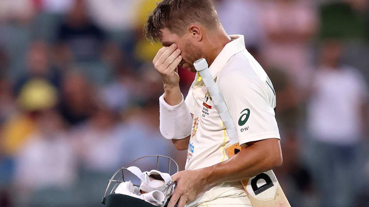 Australia dominate opening day of second Ashes test