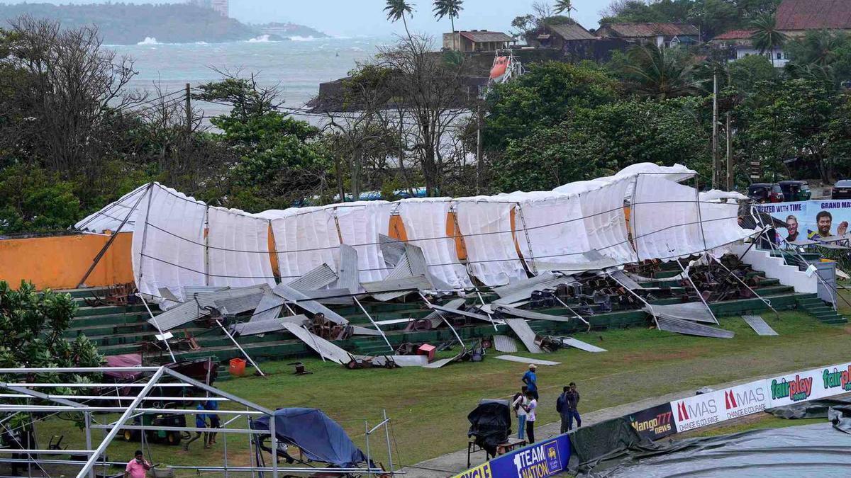 Grandstand collapse, wild weather hit Australian Test match in Sri Lanka