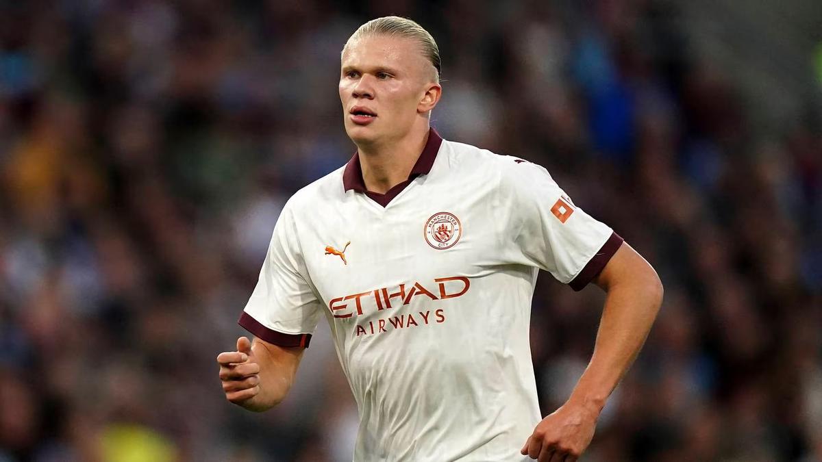 Erling Haaland scores two as Manchester City open Premier League title defence with 3-0 win at Burnley