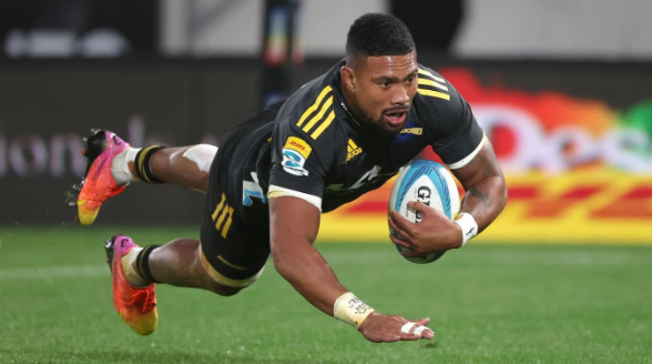 Why Hurricanes and All Blacks star Ardie Savea doesnt watch Super Rugby Pacific