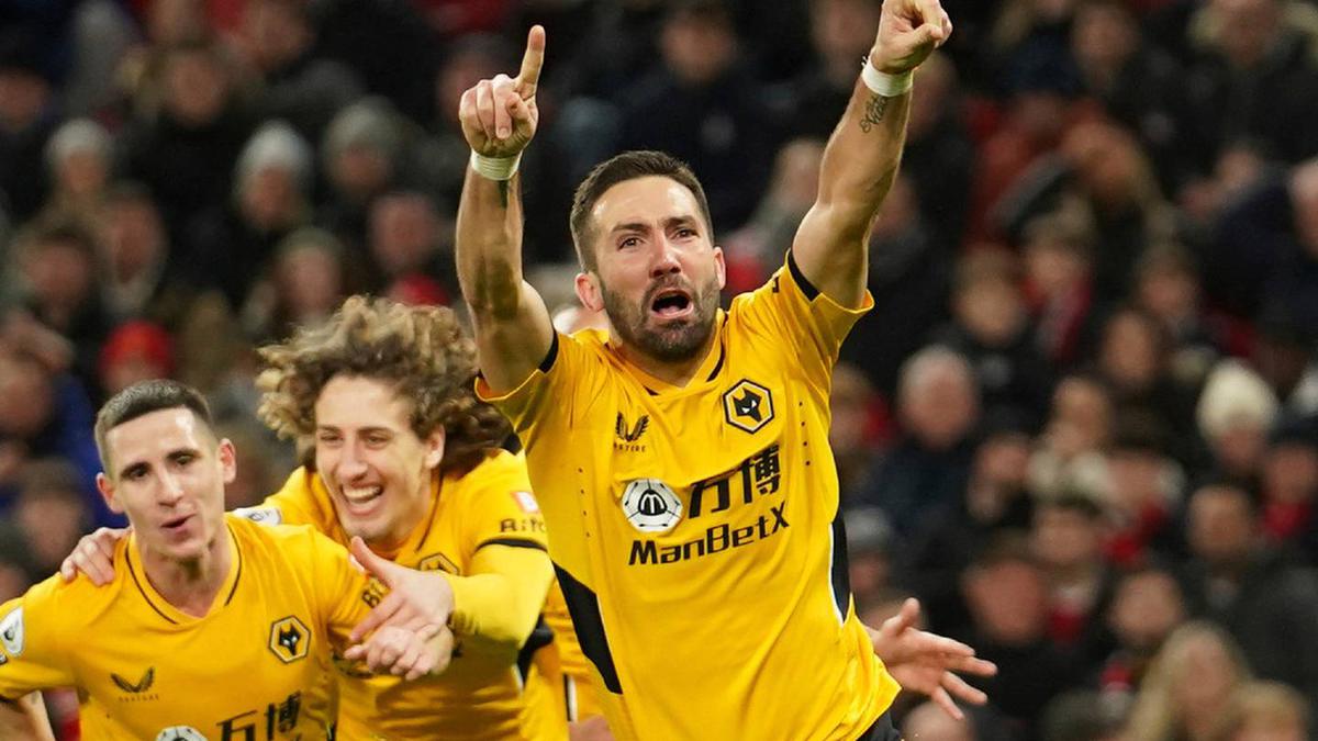 Wolverhampton Wolves break 42-year drought to topple Manchester United