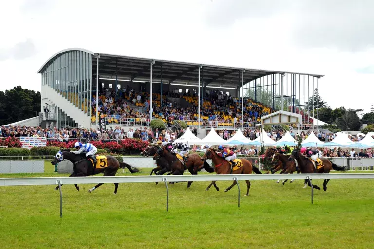 Green light for New Plymouth racing