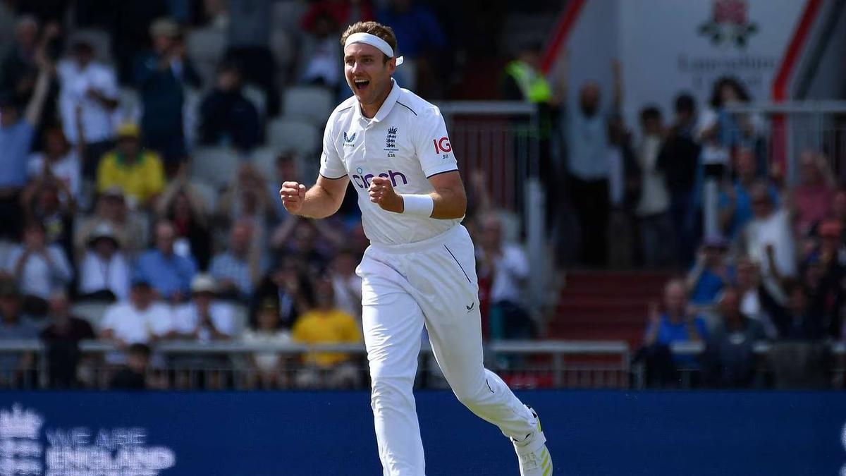 Stuart Broad takes 600th wicket on even first day