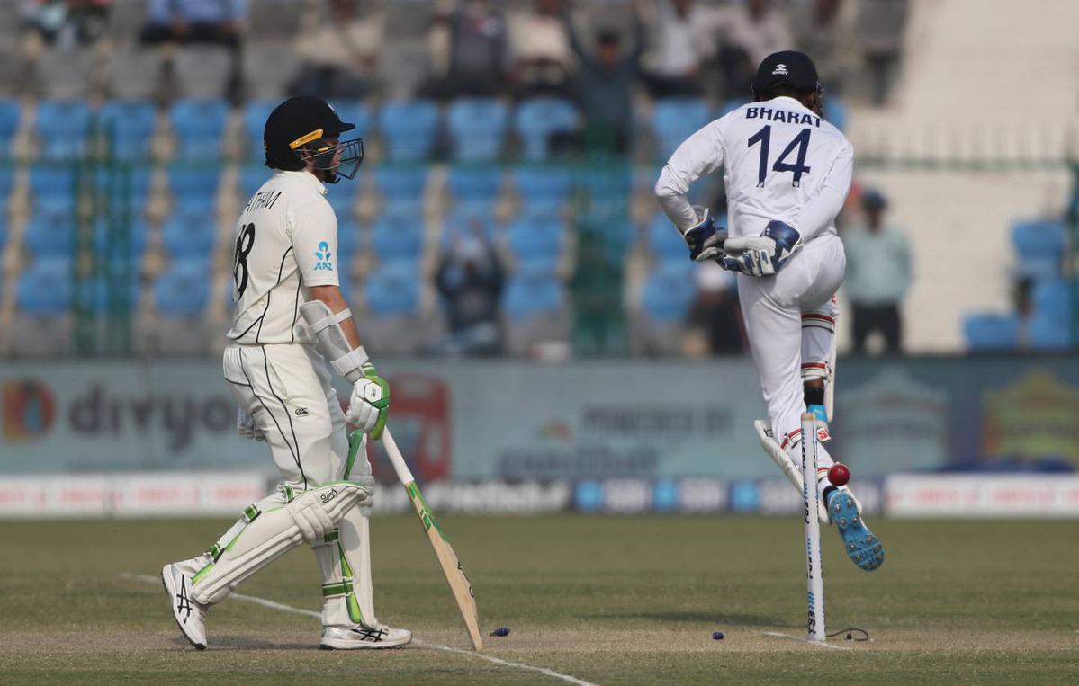 Black Caps collapse as India show class on day three of first test