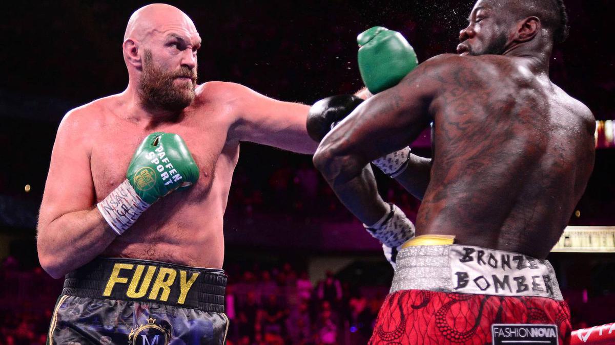 Controversial call in Tyson Fury - Deontay Wilder fight examined