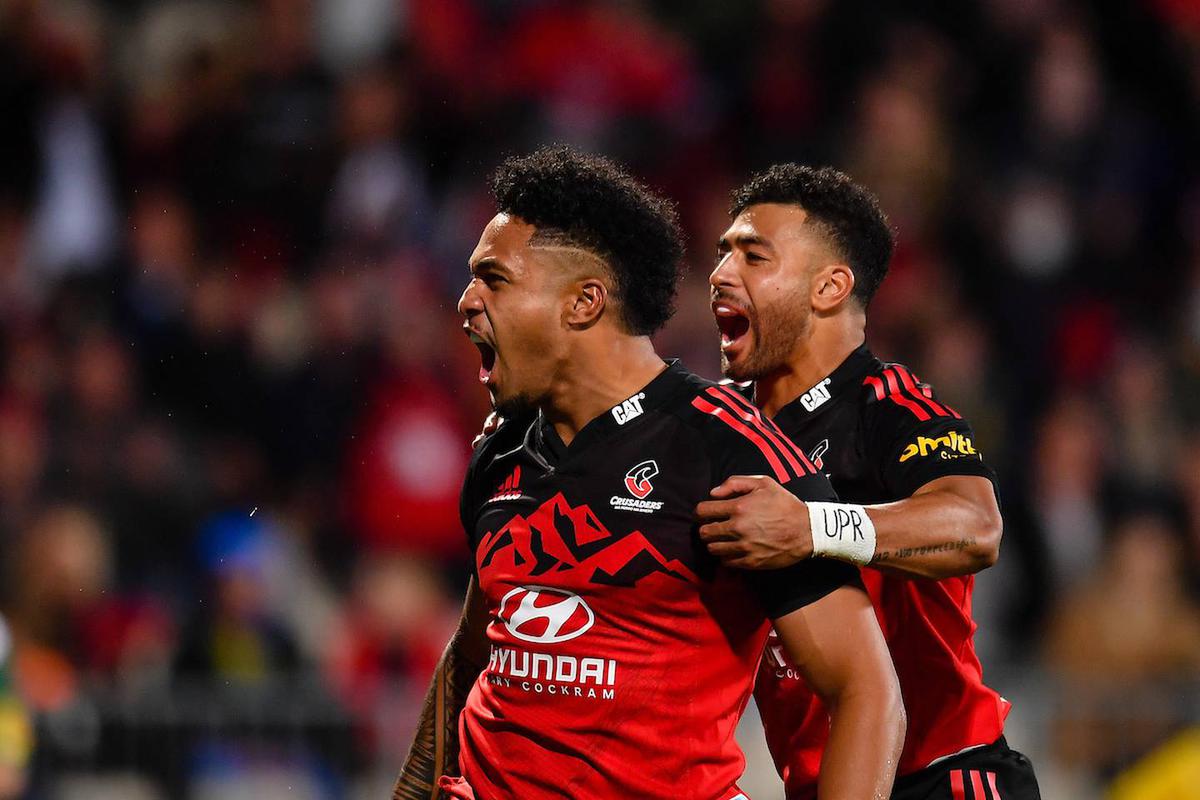 Crusaders cling on for disjointed victory over Highlanders