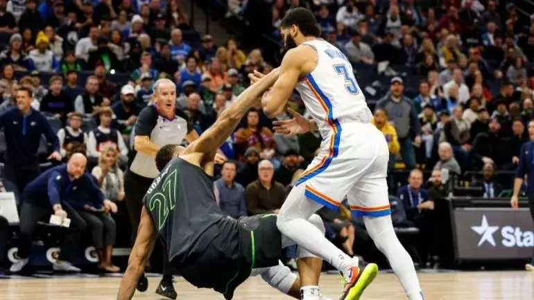 Timberwolves' Rudy Gobert ejected for tripping Thunder's Kenrich Williams
