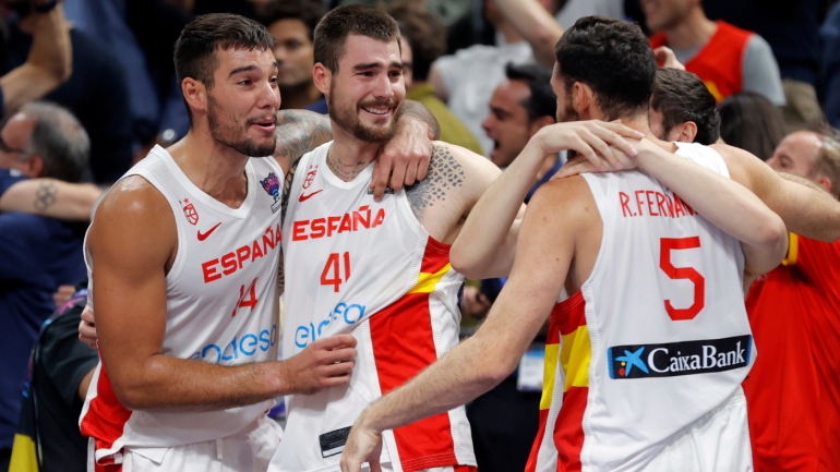 Spain wins FIBA EuroBasket 2022 with victory vs. France, Willy Hernangomez named MVP
