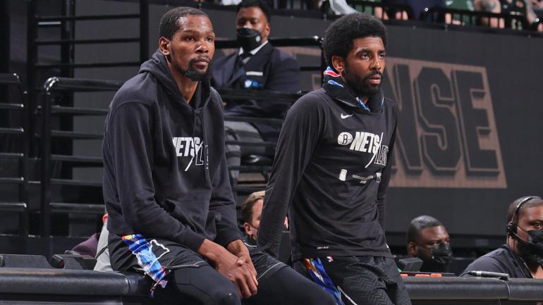 Nets' Kevin Durant says he won't try to force teammate Kyrie Irving to get COVID-19 vaccine