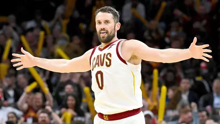 Cavaliers and Kevin Love finalizing agreement on contract buyout, per report