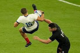France and Ireland live up to the hype; high tackles are already an issue