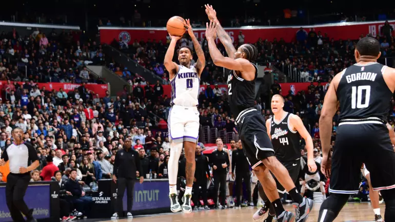 Kings-Clippers thriller: 10 crazy numbers, including Malik Monk's bench explosion and a Kawhi Leonard first