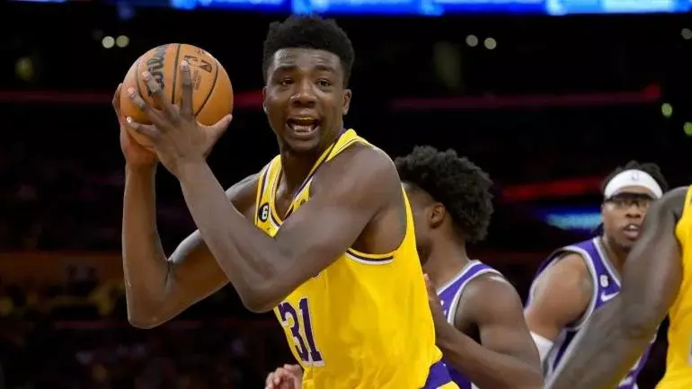 Thomas Bryant gets technical foul for violating NBA's new 'Theo Pinson' bench celebration rule